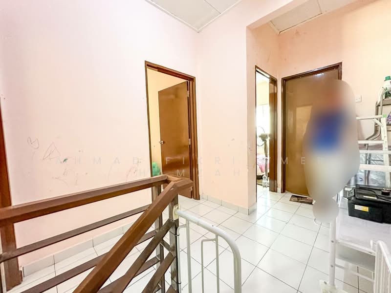 Rumah Teres untuk Dijual di Garden Avenue (Seremban 2) - Ahmad Fikri Amer Hamzah - Interior - PropertyGuru.com.my