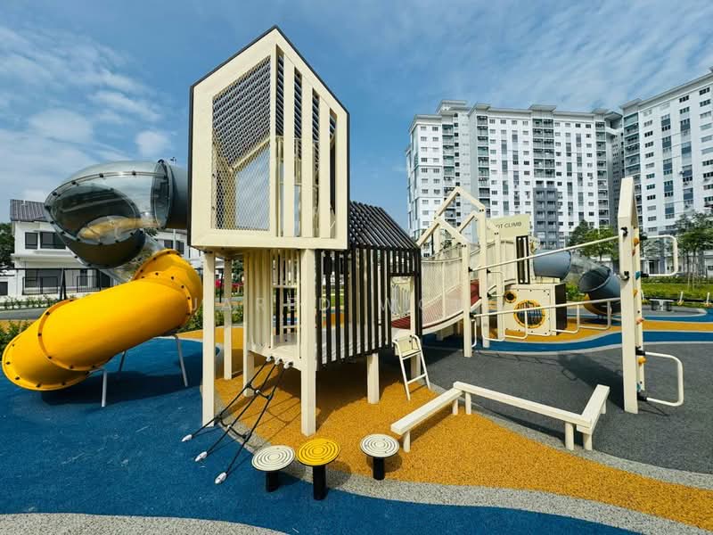 Semi-Detached House for Rent in Cyber 10 (Cyberjaya) - Jared Wong - Exterior - PropertyGuru.com.my