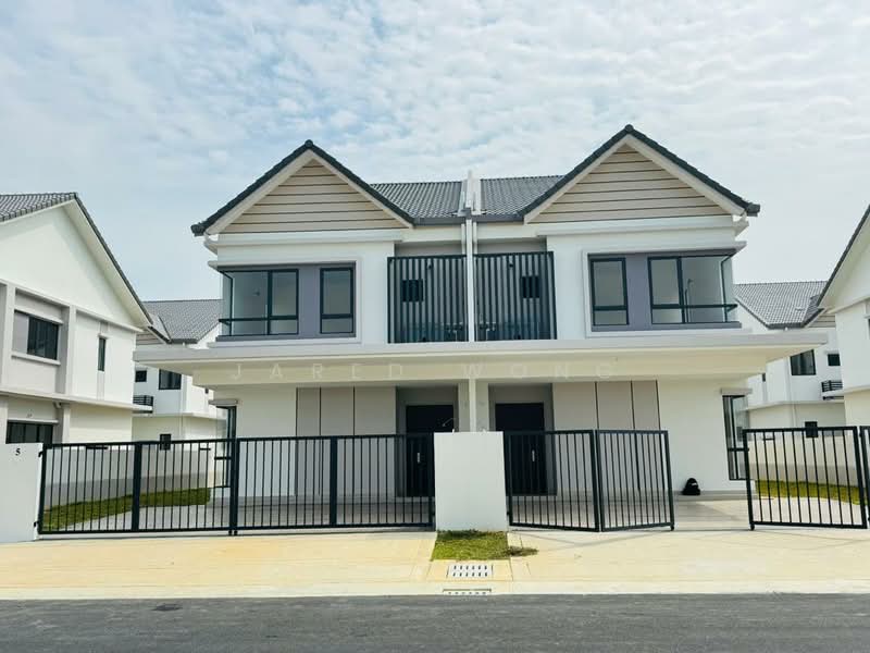 Semi-Detached House for Rent in Cyber 10 (Cyberjaya) - Jared Wong - Exterior - PropertyGuru.com.my