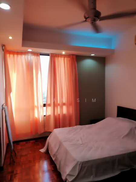 Kondominium untuk Disewa di Grand View - Ryan Sim - Bedroom - PropertyGuru.com.my