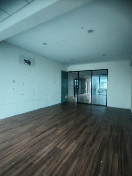 Shop for Rent in Ampang Jaya (Ampang) - Crystal Lim - Interior - PropertyGuru.com.my