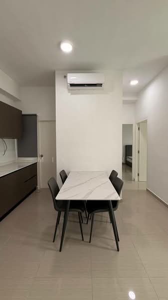 Servis Apartment untuk Disewa di Mesahill - Mike Tan - Dining Room - PropertyGuru.com.my