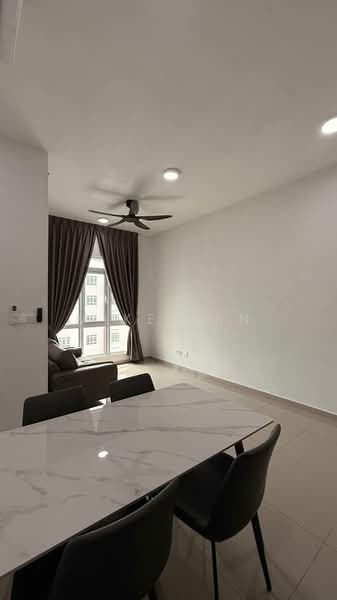 Servis Apartment untuk Disewa di Mesahill - Mike Tan - Living Room - PropertyGuru.com.my