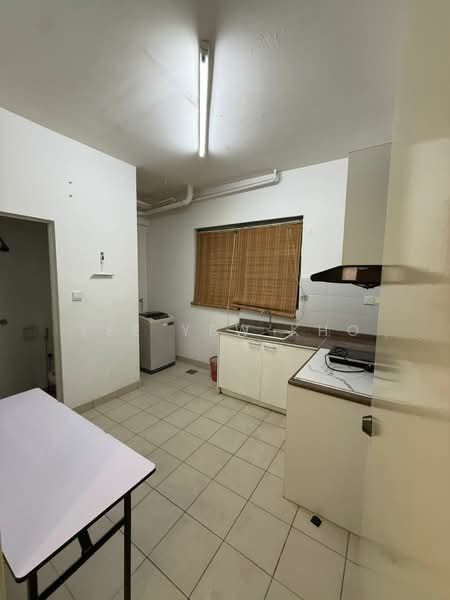 Condominium for Rent at Covillea - Yee Yew Kho - Kitchen - PropertyGuru.com.my