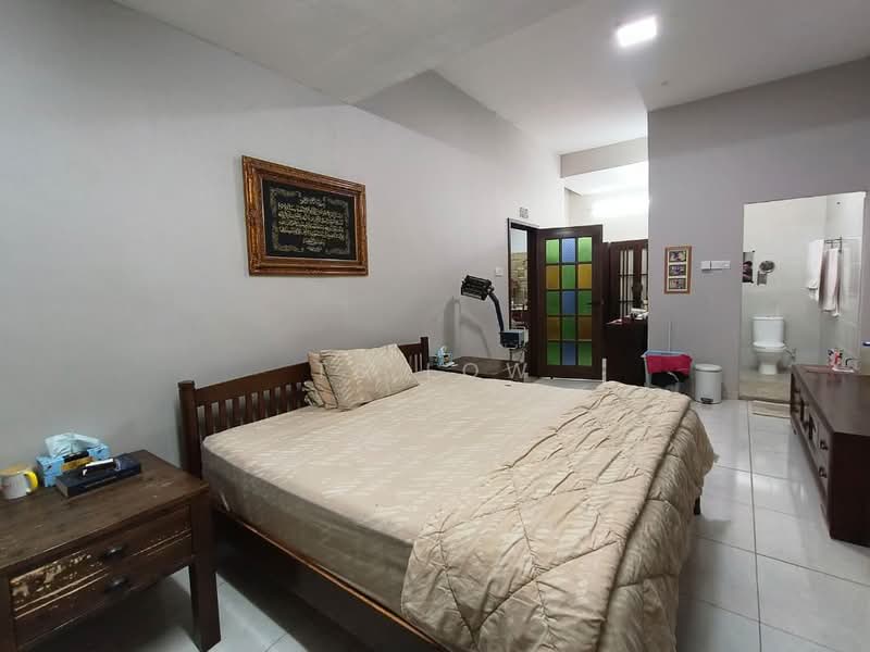 1-storey Terraced House for Sale in Kampung Batu 9 Kebun Baru (Telok Panglima Garang) - TS Low - Bedroom - PropertyGuru.com.my