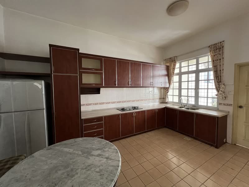 Rumah Berkembar untuk Dijual di Bandar Puteri Puchong (Puchong) - Joe ER - Kitchen - PropertyGuru.com.my