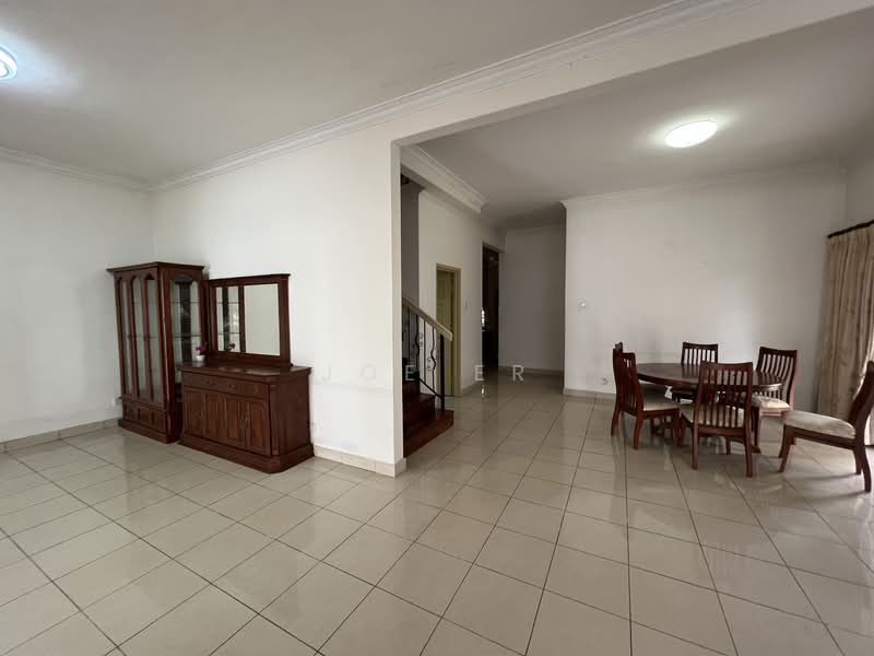 Rumah Berkembar untuk Dijual di Bandar Puteri Puchong (Puchong) - Joe ER - Living Room - PropertyGuru.com.my