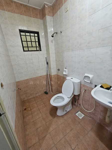 2-storey Terraced House for Rent in Bukit Jelutong (Shah Alam) - Winny Su - Bathroom - PropertyGuru.com.my