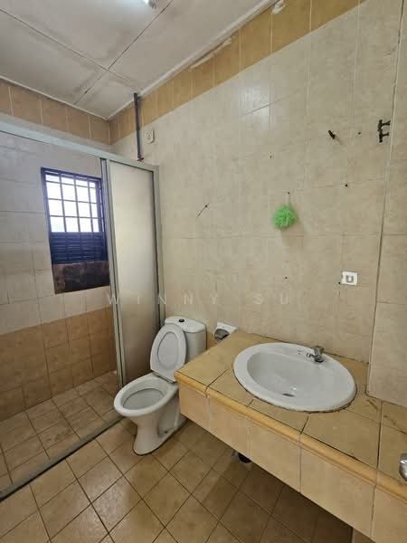 2-storey Terraced House for Rent in Bukit Jelutong (Shah Alam) - Winny Su - Bathroom - PropertyGuru.com.my