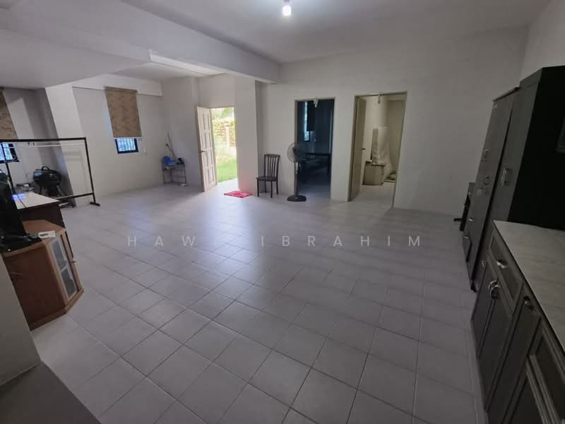 Semi-Detached House for Sale in Kota Seriemas (Nilai) - Hawa Ibrahim - PropertyGuru.com.my
