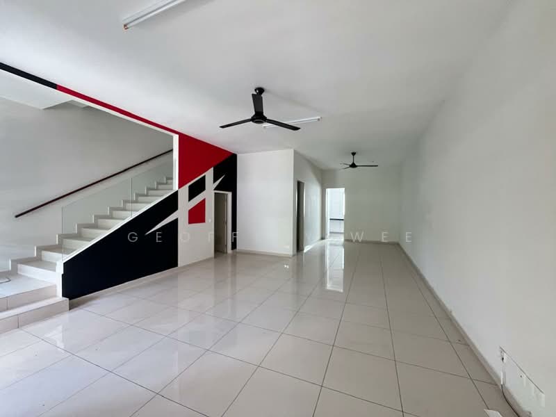 Rumah Teres 2-Tingkat untuk Disewa di Taman Satu Krubong (Krubong) - Geoffery Wee - Living Room - PropertyGuru.com.my