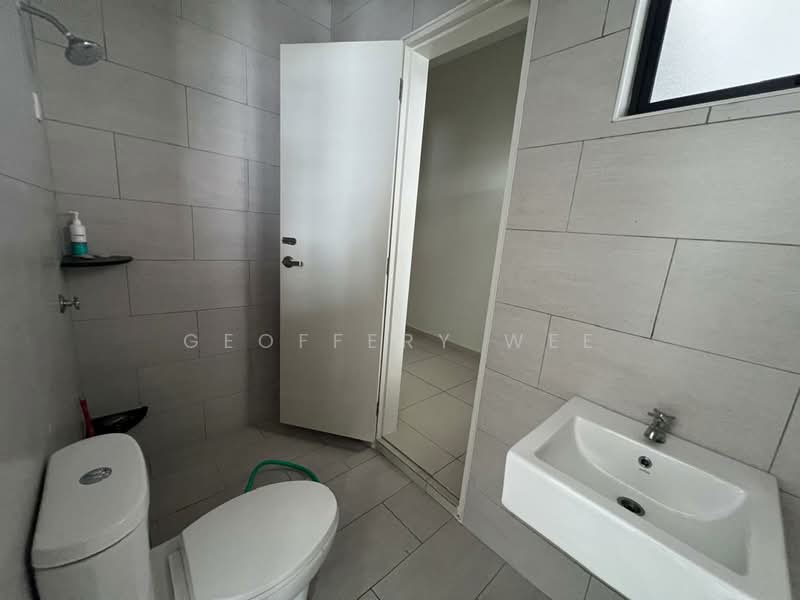 Rumah Teres 2-Tingkat untuk Disewa di Taman Satu Krubong (Krubong) - Geoffery Wee - Bathroom - PropertyGuru.com.my