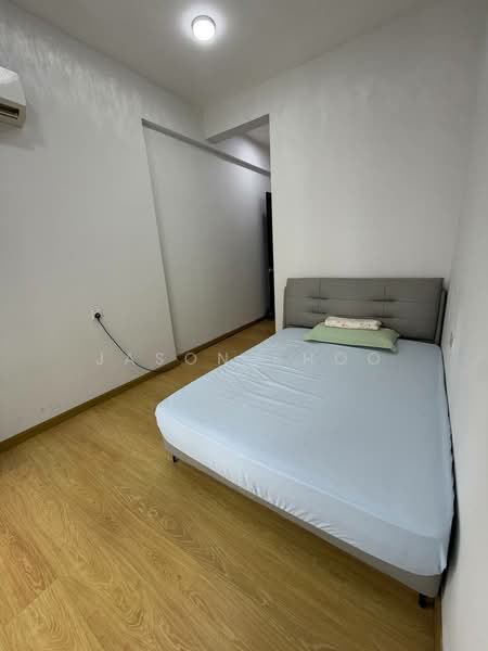 Condominium for Sale at Royal Strand @ Country Garden Danga Bay - Jason Khoo - Bedroom - PropertyGuru.com.my