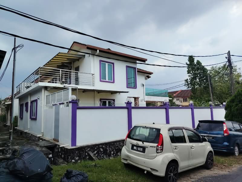 2-storey Terraced House for Sale in Taman Lestari Perdana (Seri Kembangan) - Tommy Wong Phang - Exterior - PropertyGuru.com.my