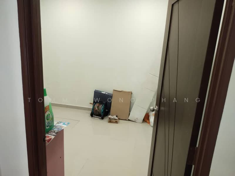 2-storey Terraced House for Sale in Taman Lestari Perdana (Seri Kembangan) - Tommy Wong Phang - Interior - PropertyGuru.com.my