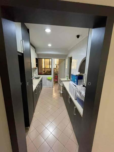 Kondominium untuk Disewa di Vista Komanwel C - Yee Yew Kho - Kitchen - PropertyGuru.com.my