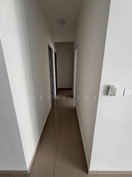 Condominium for Rent at Residensi Dutamas Dahlia - Elaine Loke - Corridor - PropertyGuru.com.my