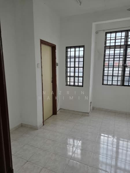 2-storey Terraced House for Sale in Puncak Alam (Selangor) - Nazrin Hakimin - Interior - PropertyGuru.com.my