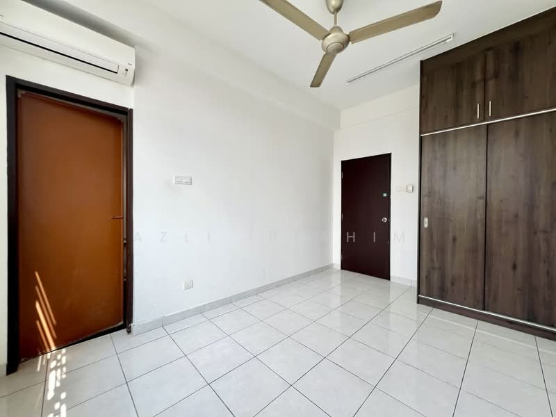 Apartment for Sale at Pangsapuri Saujana Permai 2 - Azli Ibrahim - Bedroom - PropertyGuru.com.my