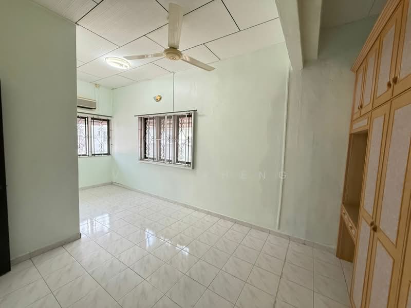 Semi-Detached House for Sale in Taman Bukit Beruang (Bukit Baru) - Vinc Pheng - Interior - PropertyGuru.com.my