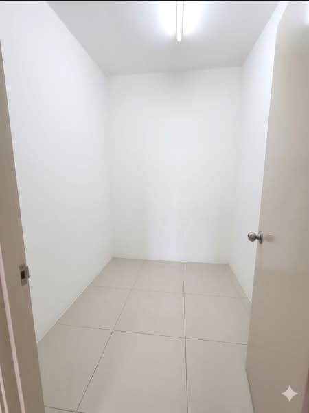 Kondominium untuk Dijual di 1120 Park Avenue - Kok Leong Chan - Utility Room - PropertyGuru.com.my