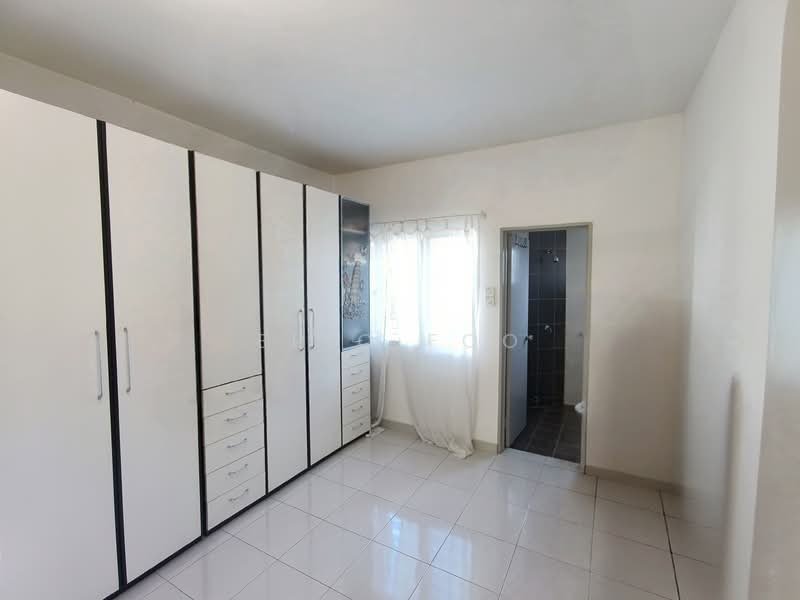 2-storey Terraced House for Sale in Taman Putra Prima (Puchong) - Eric Foo - Bedroom - PropertyGuru.com.my