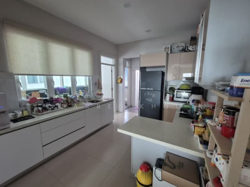Kondominium untuk Dijual di Surian Residences - Darren Khoo - Kitchen - PropertyGuru.com.my