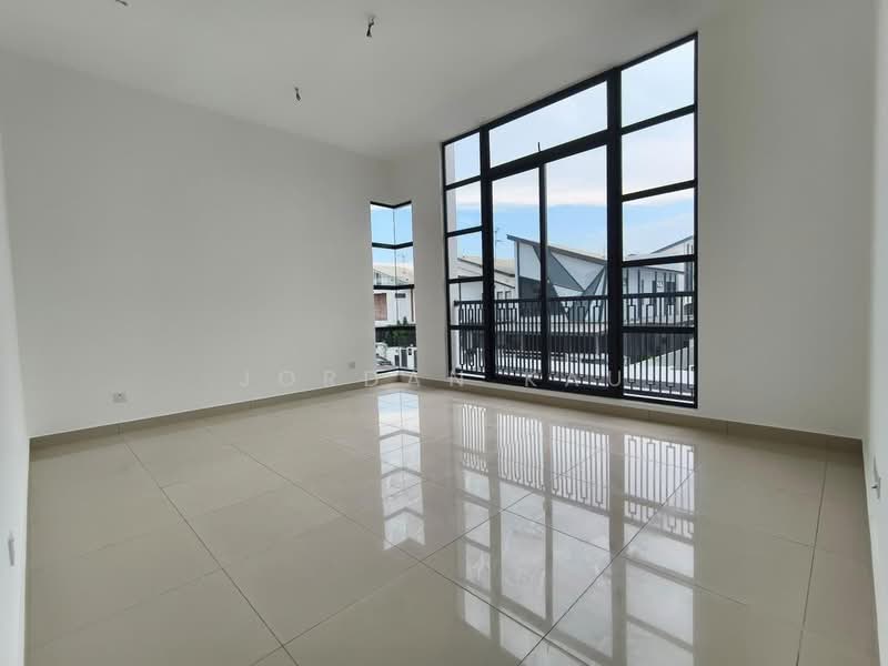 Cluster House for Sale in Setia Tropika (Johor Bahru) - Jordan Kau - PropertyGuru.com.my