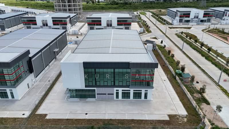 Factory for Sale in Bandar Mahkota Banting (Tanjong Duabelas) - SHUKUR SALEH - Exterior - PropertyGuru.com.my