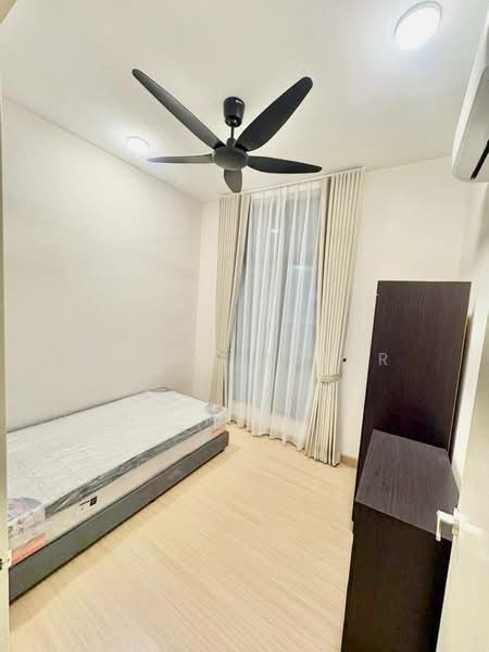Condominium for Rent at Brezza Hill - Basri Munir - Bedroom - PropertyGuru.com.my