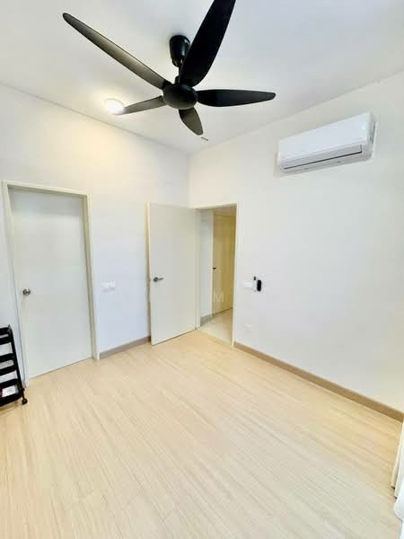 Condominium for Rent at Brezza Hill - Basri Munir - Interior - PropertyGuru.com.my