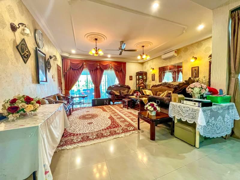 Rumah Banglo untuk Dijual di Shah Alam (Selangor) - Shiqin Saidin - Living Room - PropertyGuru.com.my