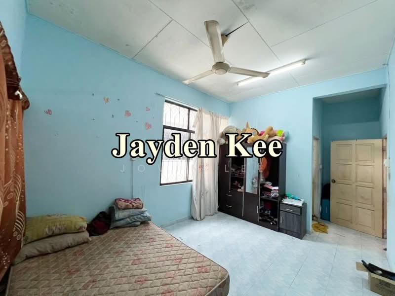 Rumah Berkembar untuk Dijual di Taman Transkrian (Nibong Tebal) - Jovin Lee - Bedroom - PropertyGuru.com.my