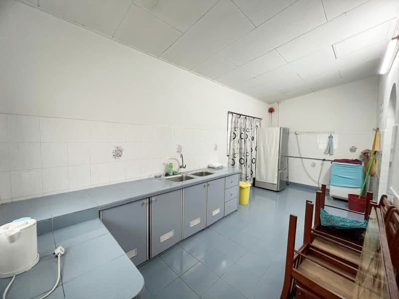 Rumah Berkembar untuk Disewa di Taman Sempadan (Nibong Tebal) - Jovin Lee - Kitchen - PropertyGuru.com.my