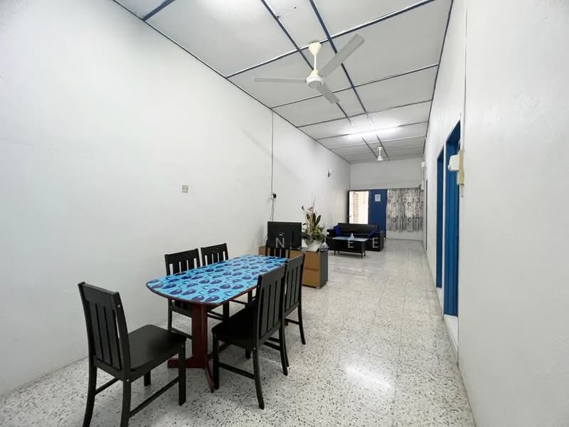 Rumah Berkembar untuk Disewa di Taman Sempadan (Nibong Tebal) - Jovin Lee - Corridor - PropertyGuru.com.my