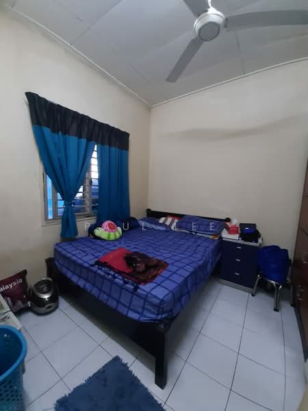 1-storey Terraced House for Sale in Saujana Puchong (Puchong) - Paul Lee - Bedroom - PropertyGuru.com.my