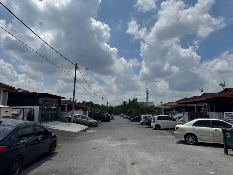 1-storey Terraced House for Sale in Saujana Puchong (Puchong) - Paul Lee - Exterior - PropertyGuru.com.my
