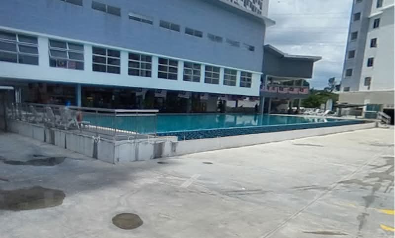Kondominium untuk Dijual di Suasana Lumayan - Michelle Tan - Pool - PropertyGuru.com.my