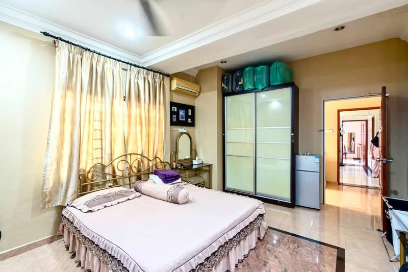 Rumah Banglo untuk Dijual di Shah Alam (Selangor) - Shiqin Saidin - Bedroom - PropertyGuru.com.my