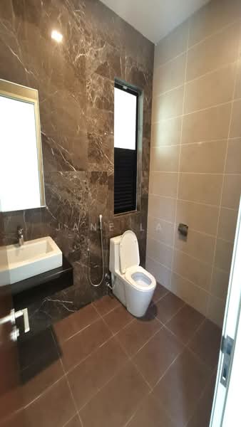 Rumah Banglo untuk Dijual di East Ledang (Iskandar Puteri (Nusajaya)) - Jane Lai - Bathroom - PropertyGuru.com.my