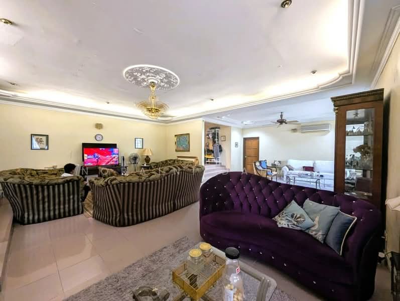 Rumah Banglo untuk Dijual di Seksyen 22 (Petaling Jaya) - Noraini Dahan - Living Room - PropertyGuru.com.my