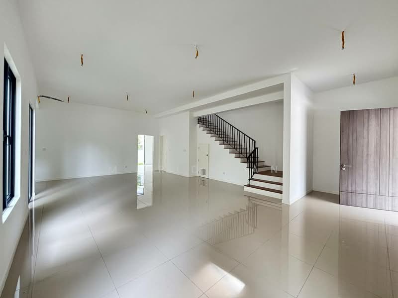 Rumah Teres untuk Dijual di Banting (Selangor) - M. Ridhwan - Living Room - PropertyGuru.com.my