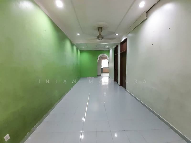 1-storey Terraced House for Sale in Taman Semenyih Indah (Semenyih) - Intan Mastura - Interior - PropertyGuru.com.my