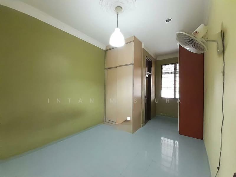1-storey Terraced House for Sale in Taman Semenyih Indah (Semenyih) - Intan Mastura - Interior - PropertyGuru.com.my