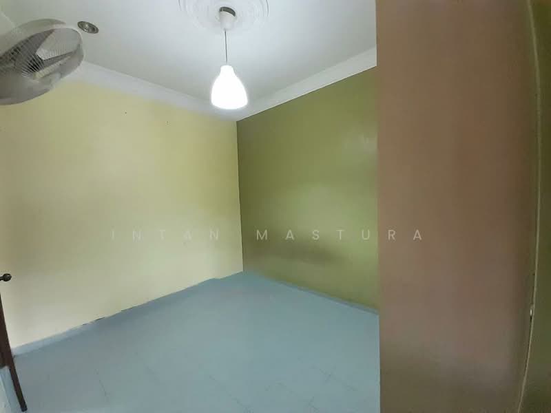 1-storey Terraced House for Sale in Taman Semenyih Indah (Semenyih) - Intan Mastura - Interior - PropertyGuru.com.my