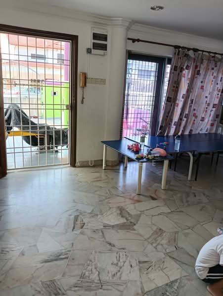 2-storey Terraced House for Sale in BANDAR PUCHONG JAYA (Puchong) - Paul Lee - Living Room - PropertyGuru.com.my