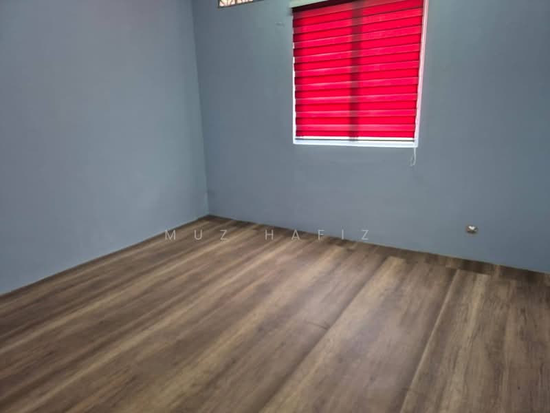 2-storey Terraced House for Sale in Lukut (Negeri Sembilan) - Muz Hafiz - PropertyGuru.com.my