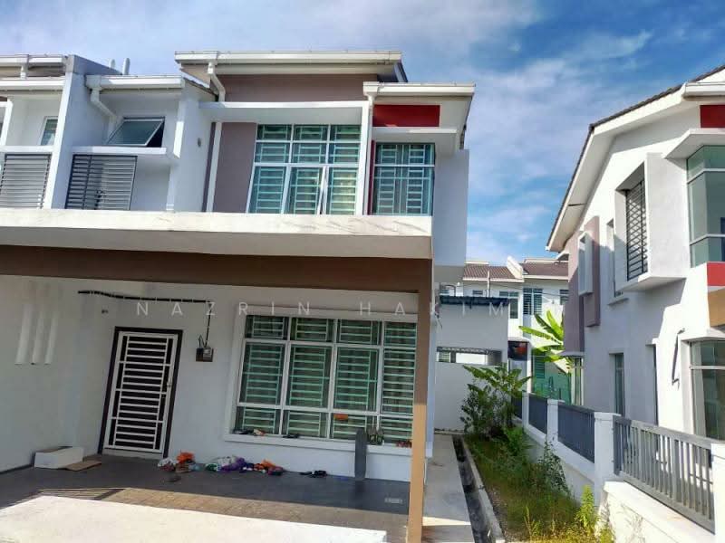 Rumah Teres 2-Tingkat untuk Dijual di Puncak Alam (Selangor) - Nazrin Hakimin - Exterior - PropertyGuru.com.my