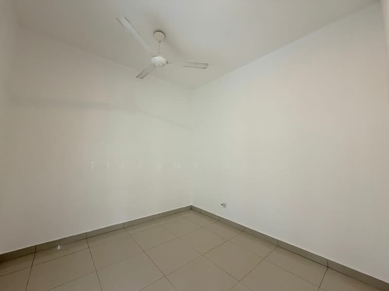 Cluster House for Rent in Rawang (Selangor) - Tiffany Yang - Downstair Bedroom - PropertyGuru.com.my