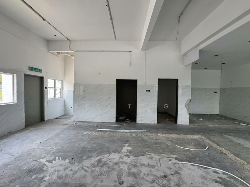 Shop / Office for Rent in Seksyen U17 (Shah Alam) - Alex Tong - Interior - PropertyGuru.com.my
